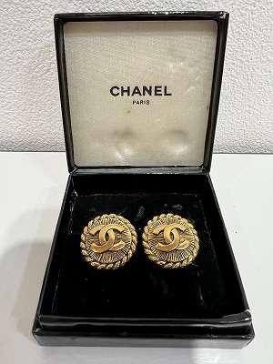 CHANEL ヴィンテージイヤリング　お買取りです