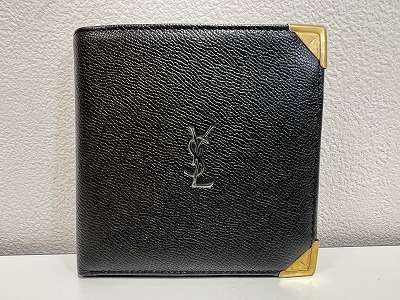Yves Saint Laurent 財布 お買取りです